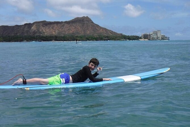 1.5-Hour Semi Private Surfing Lesson in Honolulu - Gear, Comfort, and Why Rash Guards Matter