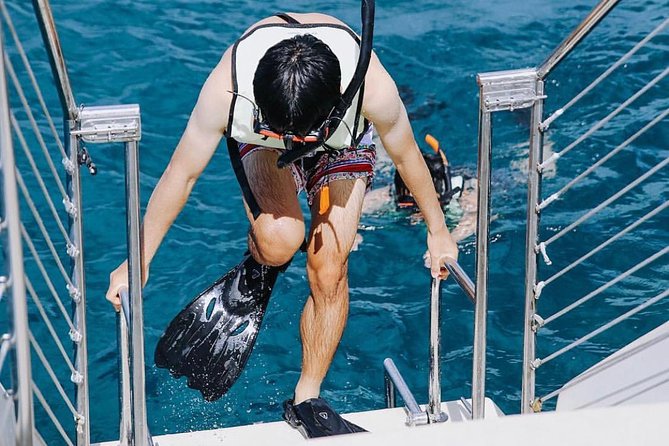12pm Turtle Canyon Snorkel Adventure - Getting to the 2169 Kālia Rd check-in at 12:00 pm