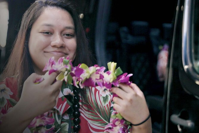 Aloha Lei Greeting on Arrival in Honolulu - What Happens Once You Land (Fast Timing Means You Need a Plan)