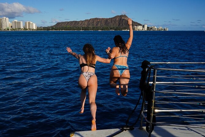 Best Waikiki Sunset Cruise:BYOB Sunset Sail with Swimming - What to Bring for a Smooth BYOB Sunset Sail