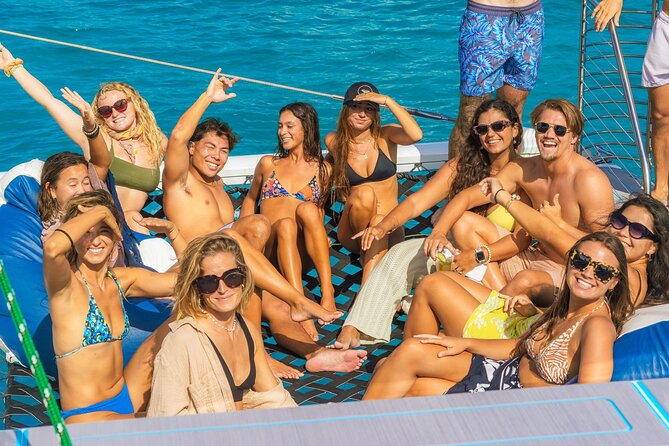 Board from Waikiki Beach for Aloha Hour Sail on Hāwea Catamaran - How the timing (3 pm) changes the whole experience