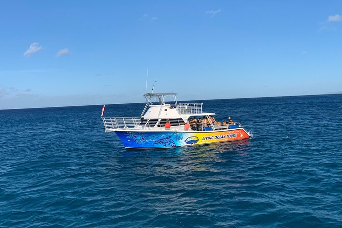 BYOB Sunset Cruise off the Waikiki Coast - What the Cruise Includes: Light Refreshments and Snacks