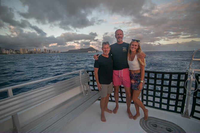 BYOB Sunset Cruise off the Waikiki Coast - BYOB Rules That Matter Onboard (And How to Follow Them)