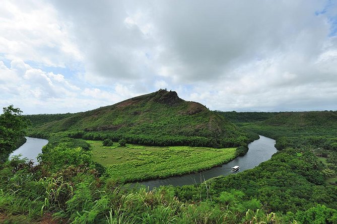 Day Trip from Oahu to Kauai: Waimea Canyon & Wailua River - Old Koloa Town lunch: where to eat well without losing your schedule