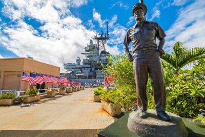 Deluxe Arizona Memorial and USS Missouri Battleship Tour - Getting picked up in Waikiki: where the day usually gets won or lost