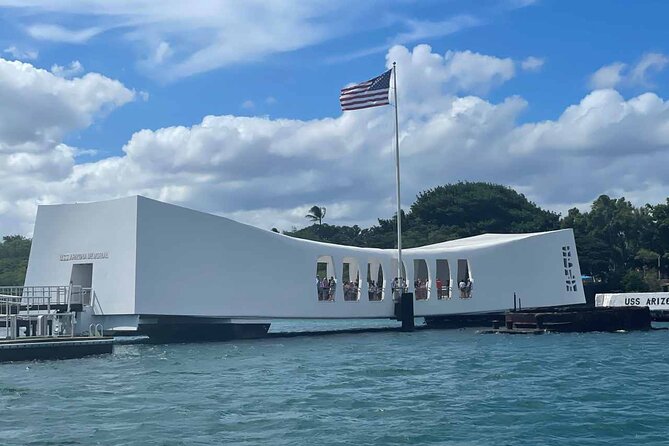 Deluxe Pearl Harbor USS Arizona Memorial and Honolulu City Tour - Key things that make this tour worth your time