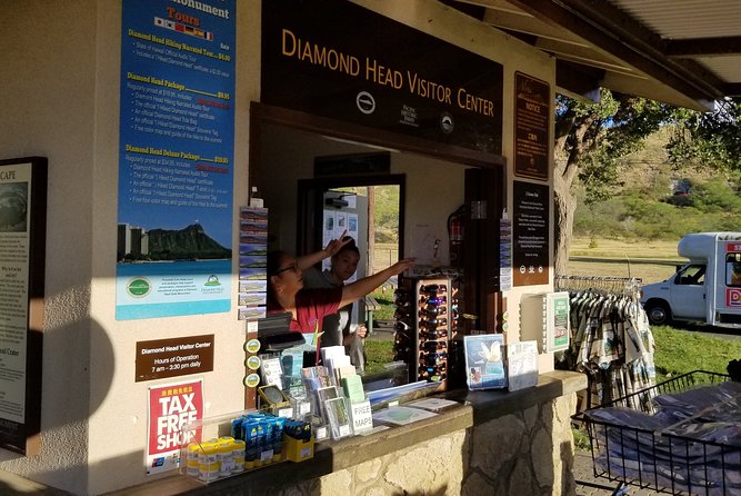 Diamond Head Crater - Diamond Head in the early hours: why this timing matters