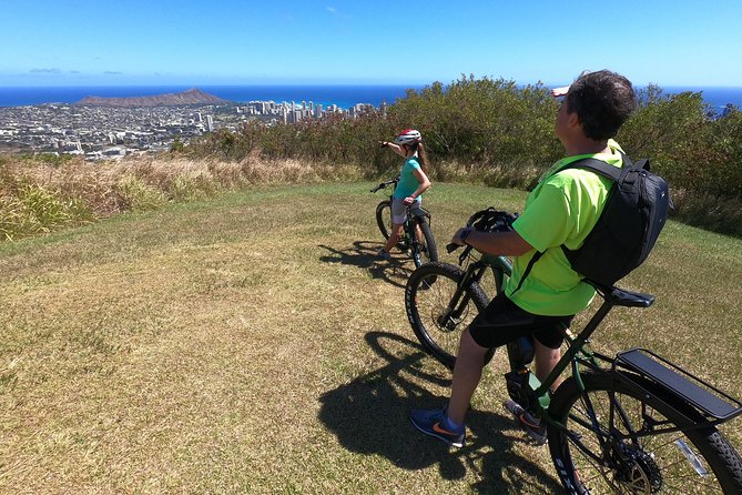 eBike Tour Honolulu Rainforest - Why small-group pacing changes everything