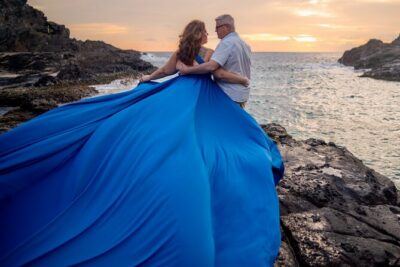 Flying Dress Photoshoot on Oahu - Choosing your flying dress color and letting the wind do its job