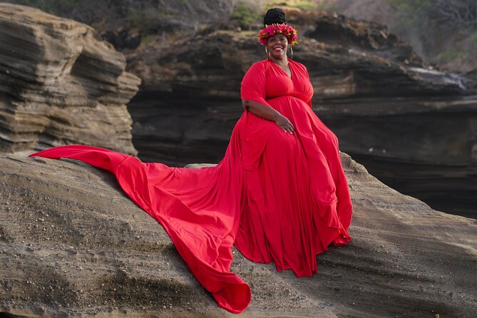 Flying Dress Photoshoot on Oahu - The photo package: raw images plus edits for your best six