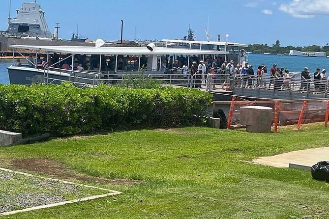 Half Day Pearl Harbor with USS Arizona Memorial and City Tour - Lunch at Hughley’s Southern Cuisine: budget ahead