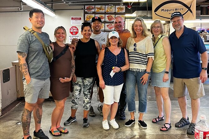 Hawaii Off The Beaten Path Food Tour - Your guide experience: Victor and TJ do more than point and explain