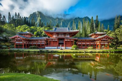 Hidden Gems of Oahu Circle Island Tour with Byodo-In Temple - Diamond Head, blowholes, and the East side’s big sky views