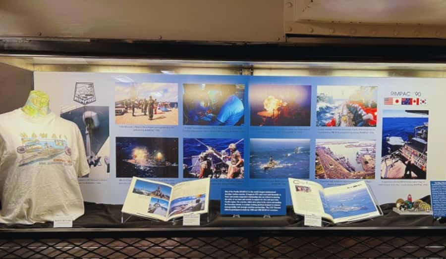 Honolulu: Battleship Missouri Memorial with Guide Option - Self-guided exploration with a digital tour map and clear on-board signs