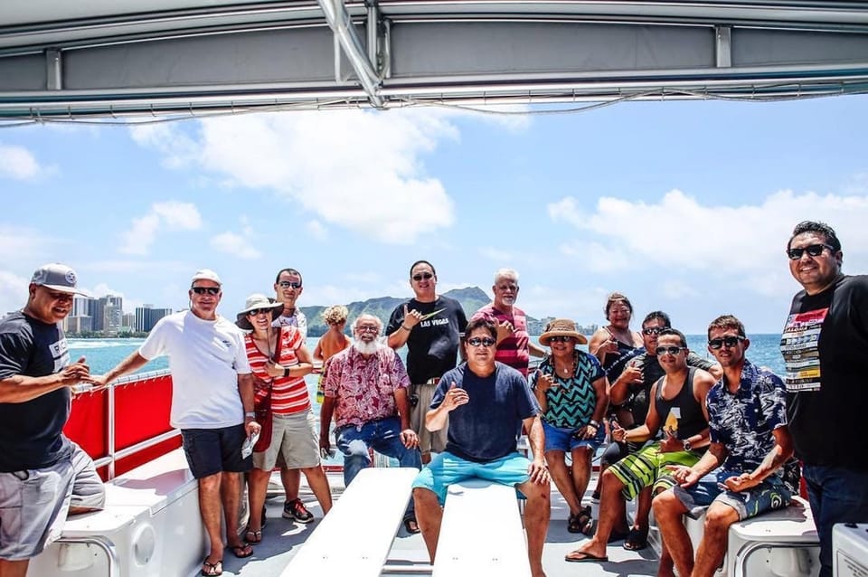 Honolulu: Glass Bottom Boat Tour along Oahu's South Shore - If you want dolphins and turtles, here’s how to boost your odds