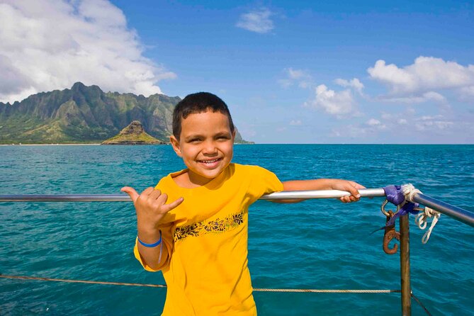 Kualoa Ranch: Ocean Voyage Tour - Movie locations and guides: why the narration often makes or breaks it