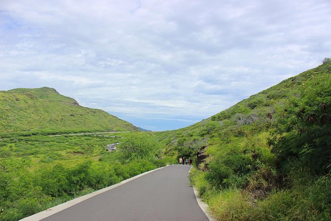 Makapu’u Lighthouse Trail and Shuttle Service - Value Check: Is $38.99 Fair for What You Get?