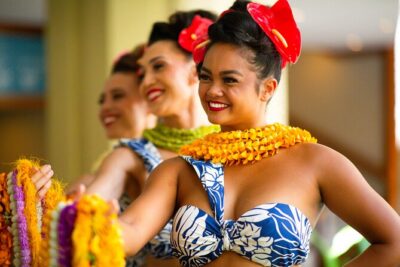 Nā Lei Aloha, A Waikīkī Lū'au - Getting there and timing it right: the Hyatt check-in flow