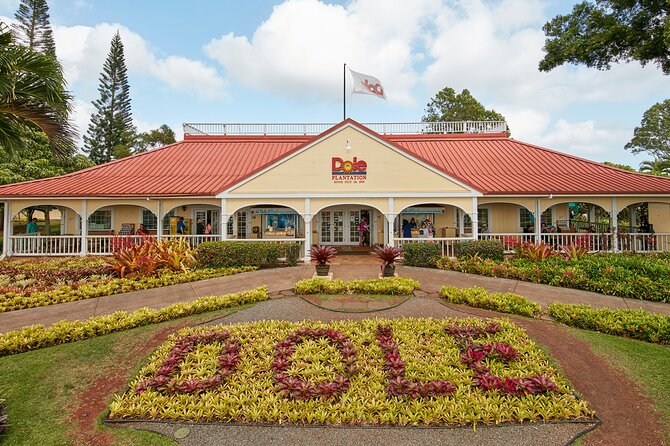 North Shore Haleiwa & Dole Plantation Tour - Key things to know