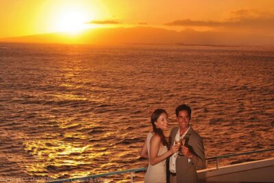 Nova Five Star Sunset Dinner and Jazz - Boarding at Aloha Tower: Quick Check-In, Big View Payoff