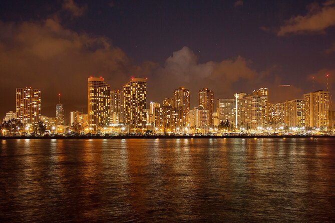 Nova Five Star Sunset Dinner and Jazz - Diamond Head and Waikiki Views From the Water: What You’ll Actually See