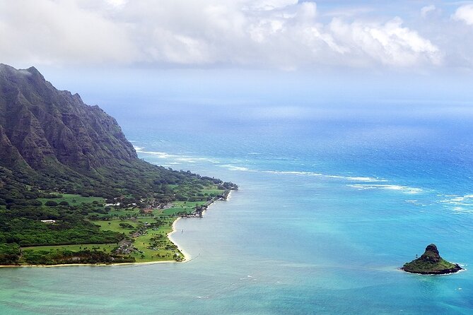 Oahu Circle Island Tour with Byodo-In Temple Admission - Halona Blowhole and Eternity Beach: let the tide do the talking
