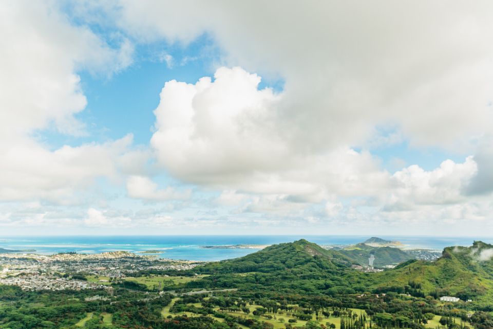 Oahu: Circle Island Tour with Lunch & Waimea Waterfall - Waimea Valley Arboretum and Waterfall: Walk It Smart