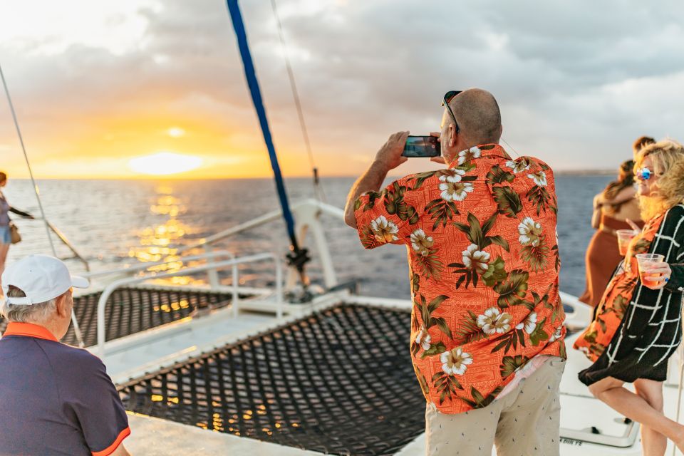 Oahu: Diamond Head Cruise with Drinks & Appetizers - What’s Included: Drinks, Apps, and That 2-Cocktail Sweet Spot