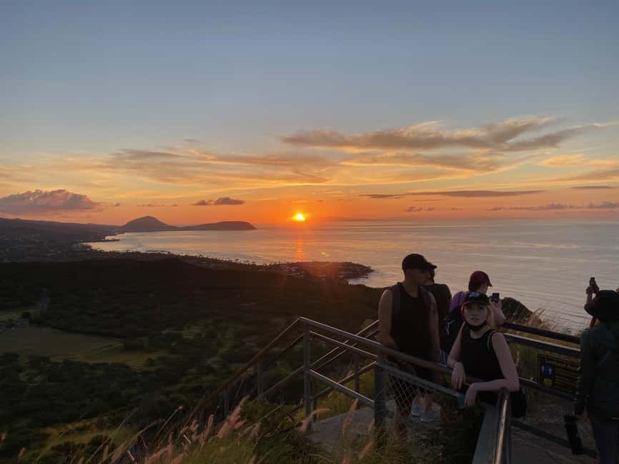 Oahu: Diamond Head Hike with Roundtrip Transportation - What to bring for a cooler morning (and a smoother hike)