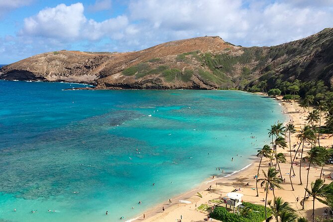 Oahu Grand Circle Island and Haleiwa Tour: 9-Hr Deluxe Experience - Price and Value for a $140, Full-Day Island Loop