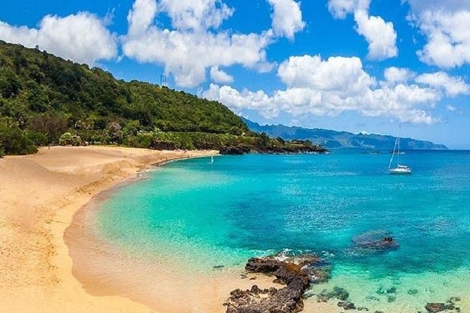 Oahu Grand Circle Island Experience from Waikiki - Pua’ena Point Beach Park: optional swimming and snorkeling (with gear)