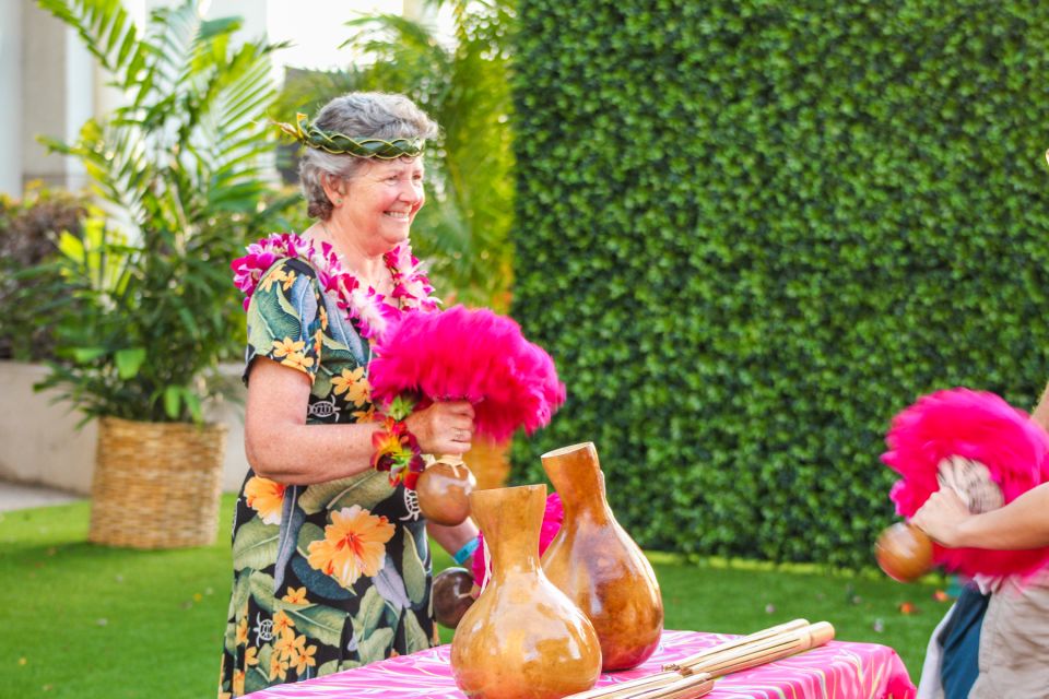 Oahu: Ka Moana Luau Dinner and Show at Aloha Tower - Who should book Ka Moana Luau (and who might not love it)