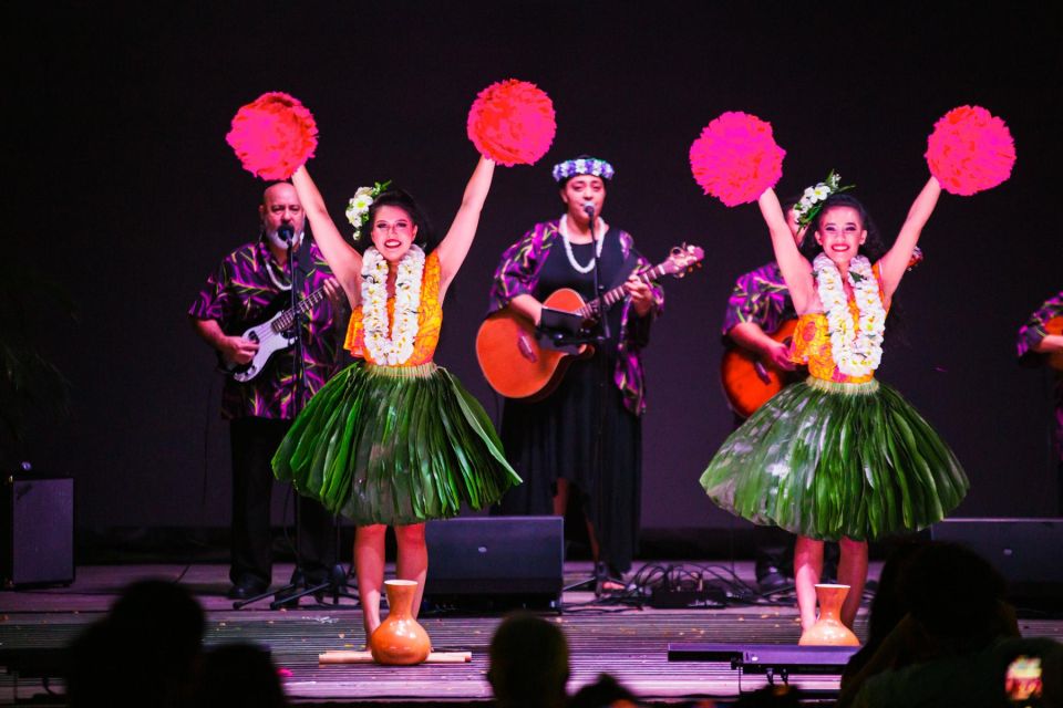 Oahu: Ka Moana Luau Dinner and Show at Aloha Tower - Ka Moana Luau at Aloha Tower: the setting that changes the vibe