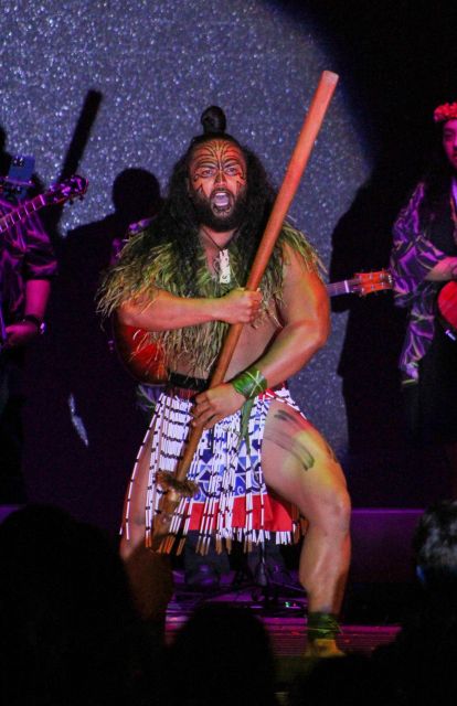 Oahu: Ka Moana Luau Dinner and Show at Aloha Tower - Drinks and the Mai Tai choices: what’s included and what costs extra