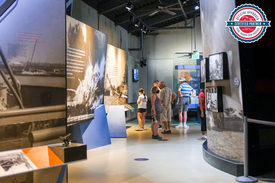 Oahu: Pearl Harbor, Arizona Memorial & Honolulu City Tour - Honoring the Day of Infamy: Memorial Stops and Places to Pause