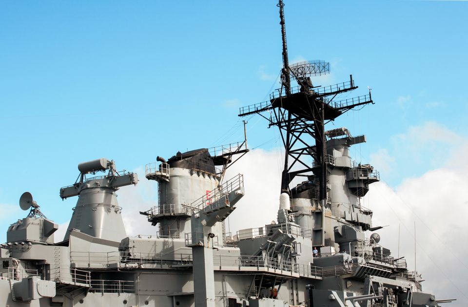 Oahu: Pearl Harbor, USS Arizona, and City Tour - Pearl Harbor Visitor Center and the Battleship Row boat shuttle