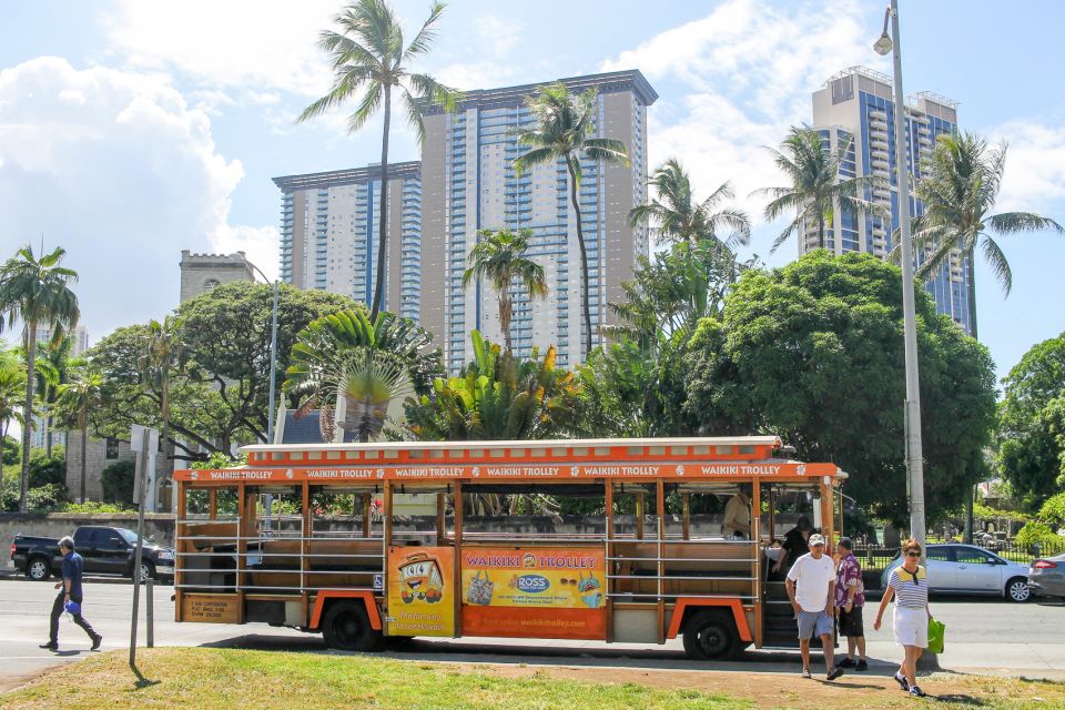 Oahu: Waikiki Trolley Hop-on Hop-off All-Line Pass - Red Line: Honolulu Stories From Kings, Through WWII, Into Today