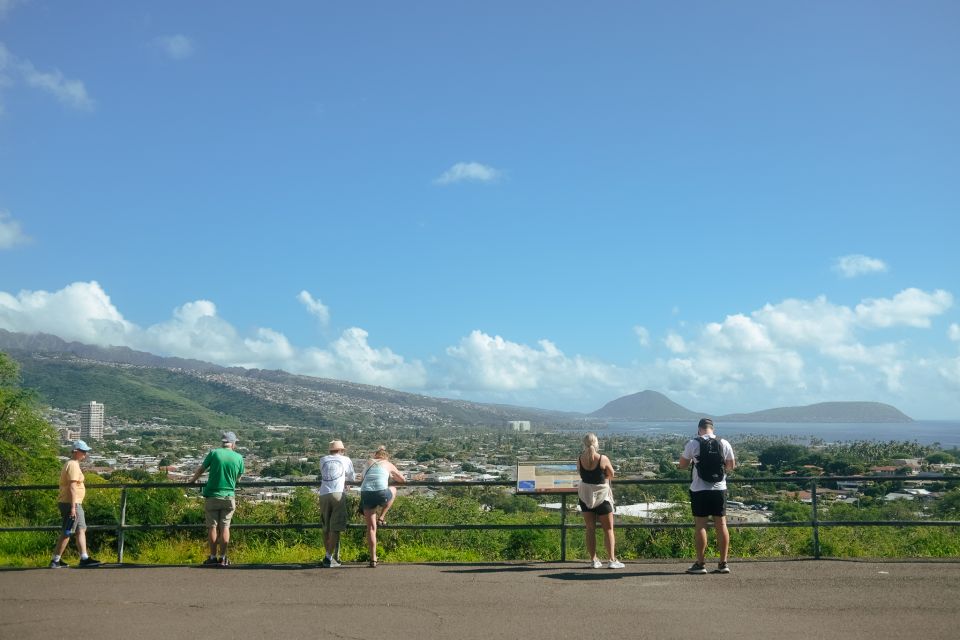 Oahu: Waikiki Trolley Hop-on Hop-off All-Line Pass - Comfort, Rules, and Practical Tips for an Easy Ride