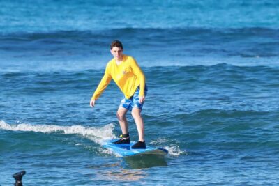 Open Group Surfing Lesson in Waikiki, Hawaii - Board Practice: The Short Warmup That Makes the Waves Easier