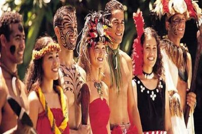 Pearl Harbor, Dole Plantation, and Polynesian Center from Waikiki - Pearl Harbor: visitor center, the Arizona Memorial, and how to show respect