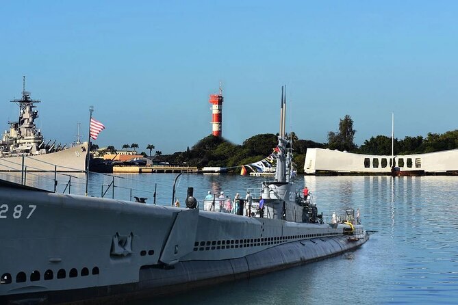 Pearl Harbor: USS Arizona Memorial & Battleship Missouri - Battleship Missouri on Ford Island: walking Mighty Mo step by step