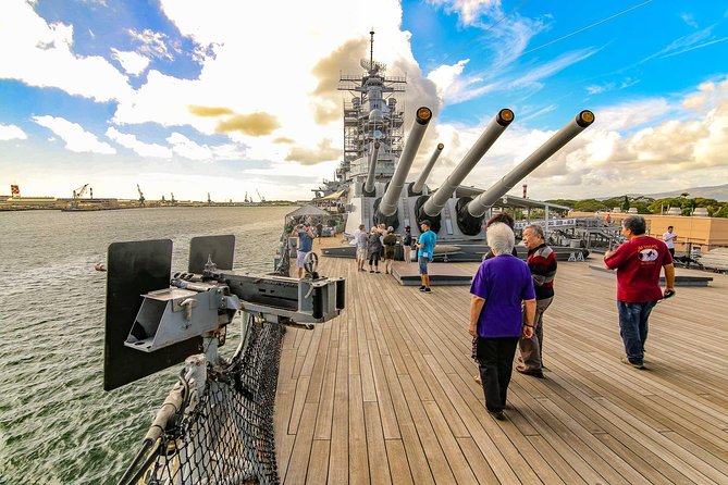 Pearl Harbor: USS Arizona Memorial & USS Missouri Battleship Tour from Waikiki - From Waikiki at 6:30 AM: how the day stays efficient