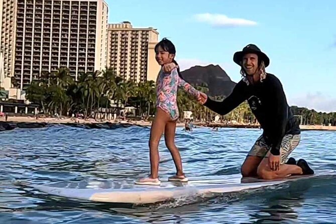 Private 1-on-1 Surf Lesson with Videos and Photos - The 1-Hour Surf Lesson Flow: From Demo to Catching Waves