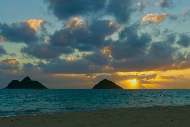 Private Customizable Grand Circle Island Tour of Oahu - Diamond Head to Halona Blow Hole: South Oahu’s Big Views First