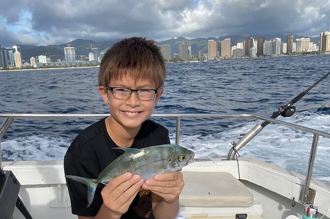Private Fishing Charter for Family and Friends in Honolulu - What’s included, and what you should bring