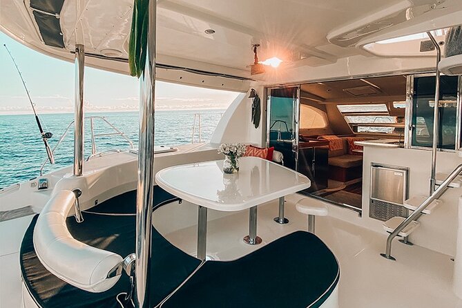 Small Group Yacht Sunset Cruise from Oahu - 2.5 hours at sea: what the ride feels like