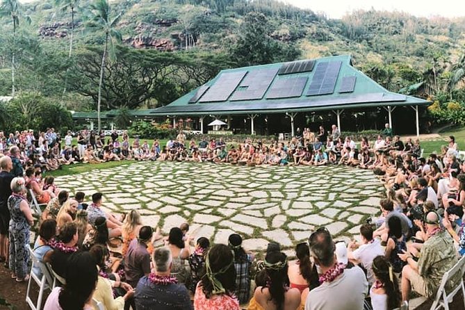 Toa Luau at Waimea Valley, Oahu - Who should book this Oahu luau (and who should skip it)