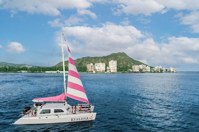 Waikiki: Friday Night Fireworks Catamaran Cruise - Sailing Past Diamond Head: What This Route Adds