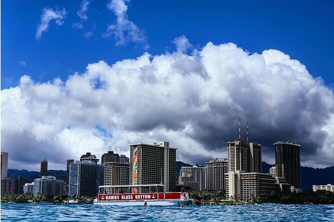 Waikiki Glass Bottom Boat Cruise - The cruise route: Waikiki Beach to Diamond Head views